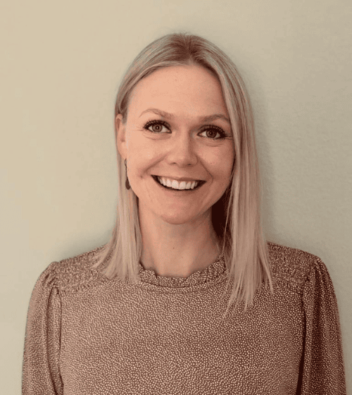 Onward Physical Therapy | Jenni-Maari Antunez, Physical Therapist<br />
GGS Certified Pre-and Postnatal Coach